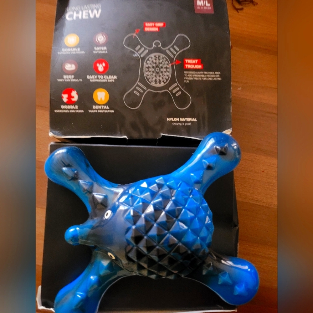 Set 2 dog chew toy sent new